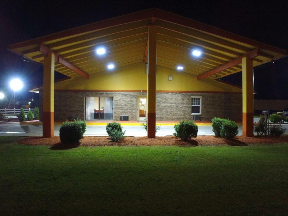 Cross Road Motel Trenton Экстерьер фото